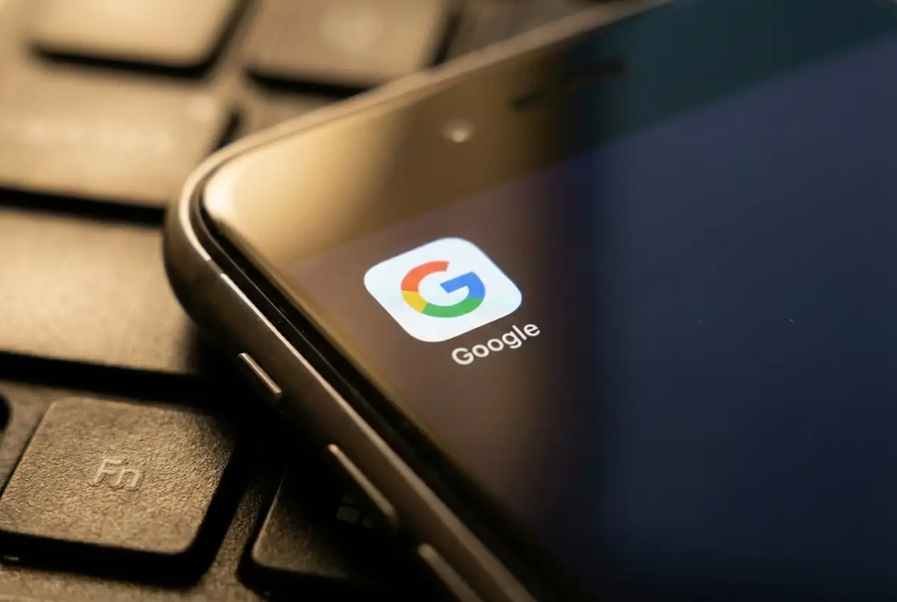Google overhauls EU search results, warning of historic drop in quality